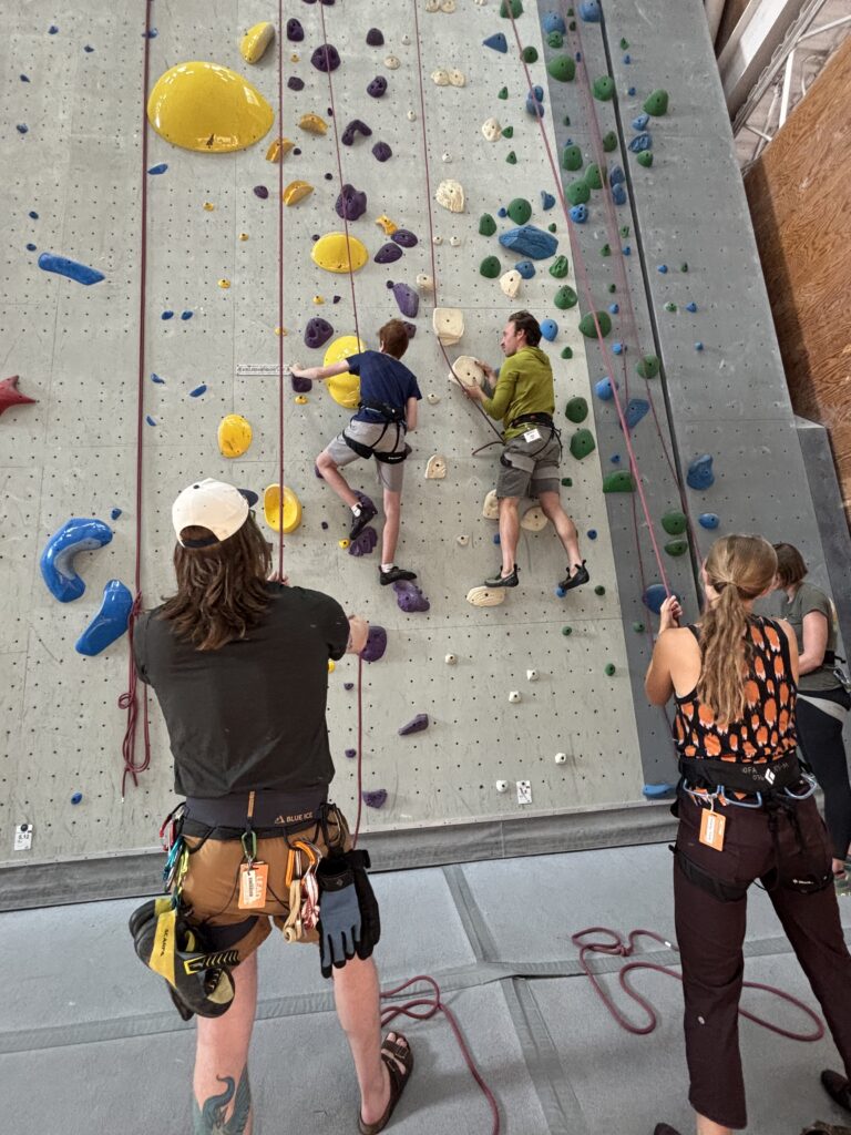 par teddy side climber kalob